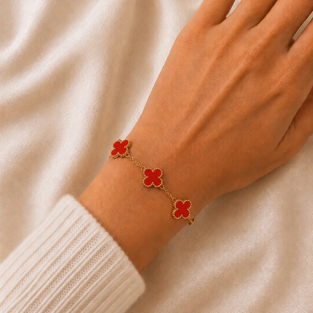 Four Leaf Clover Bracelet – Red