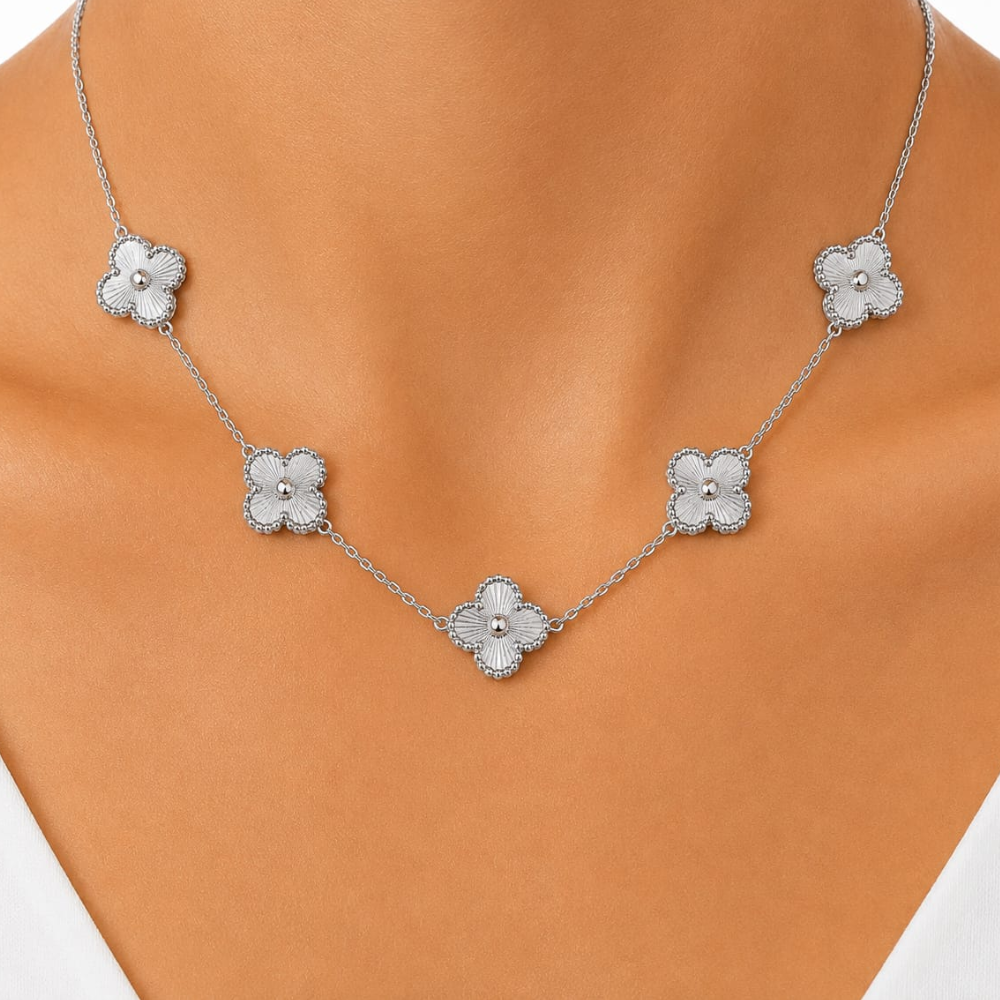 Four Leaf Clover Necklace – Silver