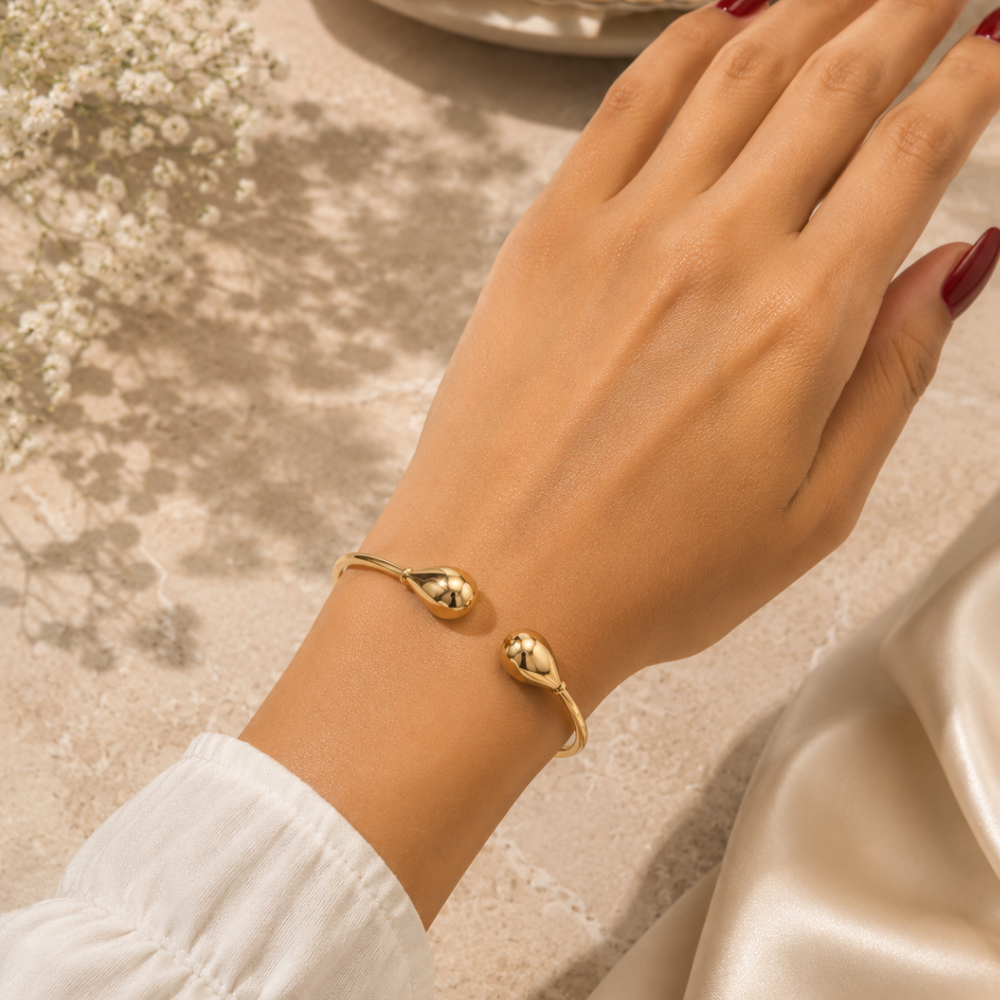 Teardrop Bangle