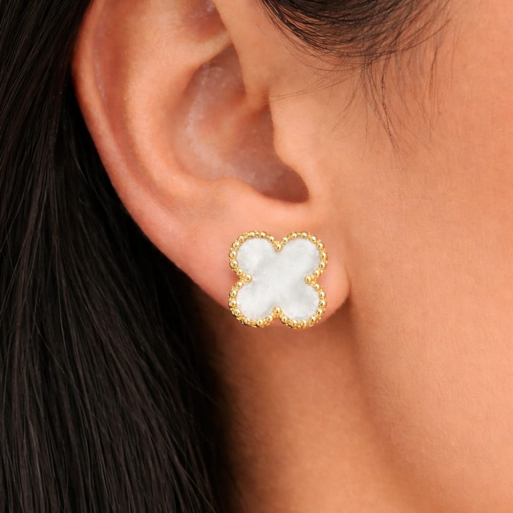 Four Leaf Clover Earrings – White