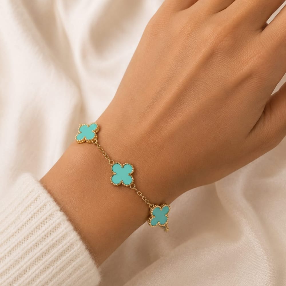 Four Leaf Clover Bracelet – Light Green