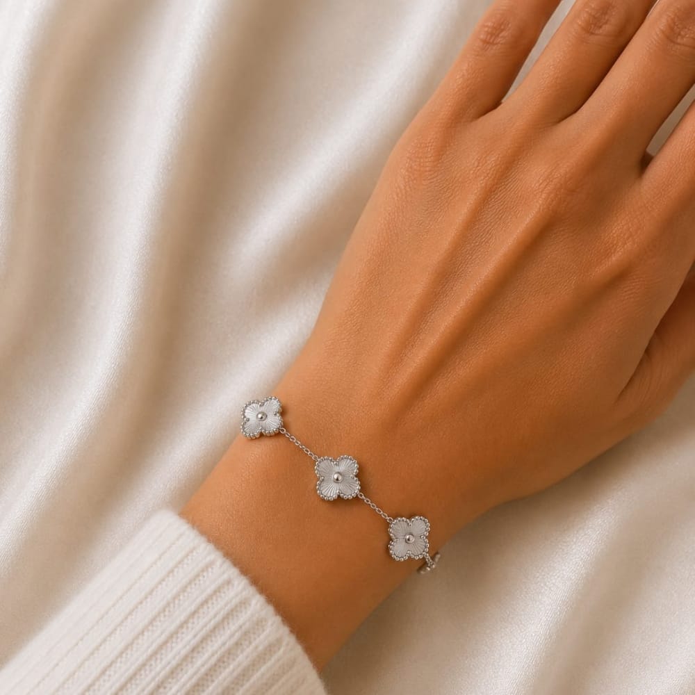 Four Leaf Clover Bracelet – Silver